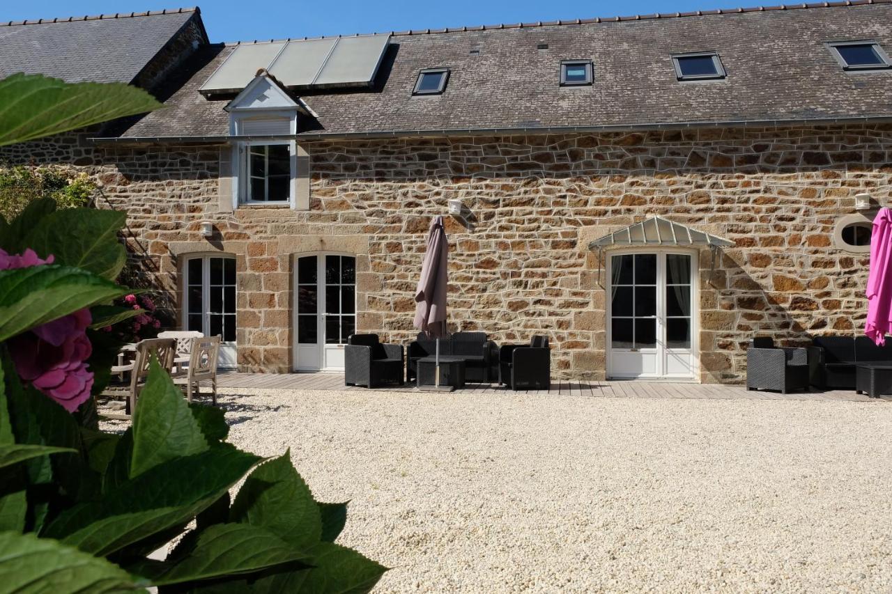 Апартаменти Le Logis De Mordreuc Pleudihen-sur-Rance Екстер'єр фото